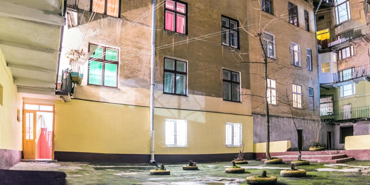 Joy Box Apartments Lviv Ngoại thất bức ảnh