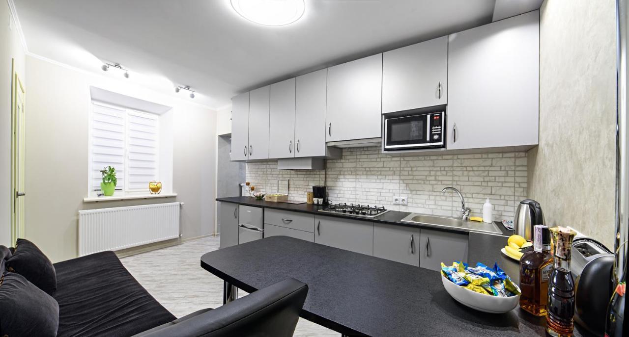 Joy Box Apartments Lviv Ngoại thất bức ảnh