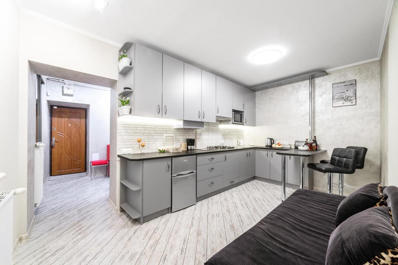 Joy Box Apartments Lviv Ngoại thất bức ảnh